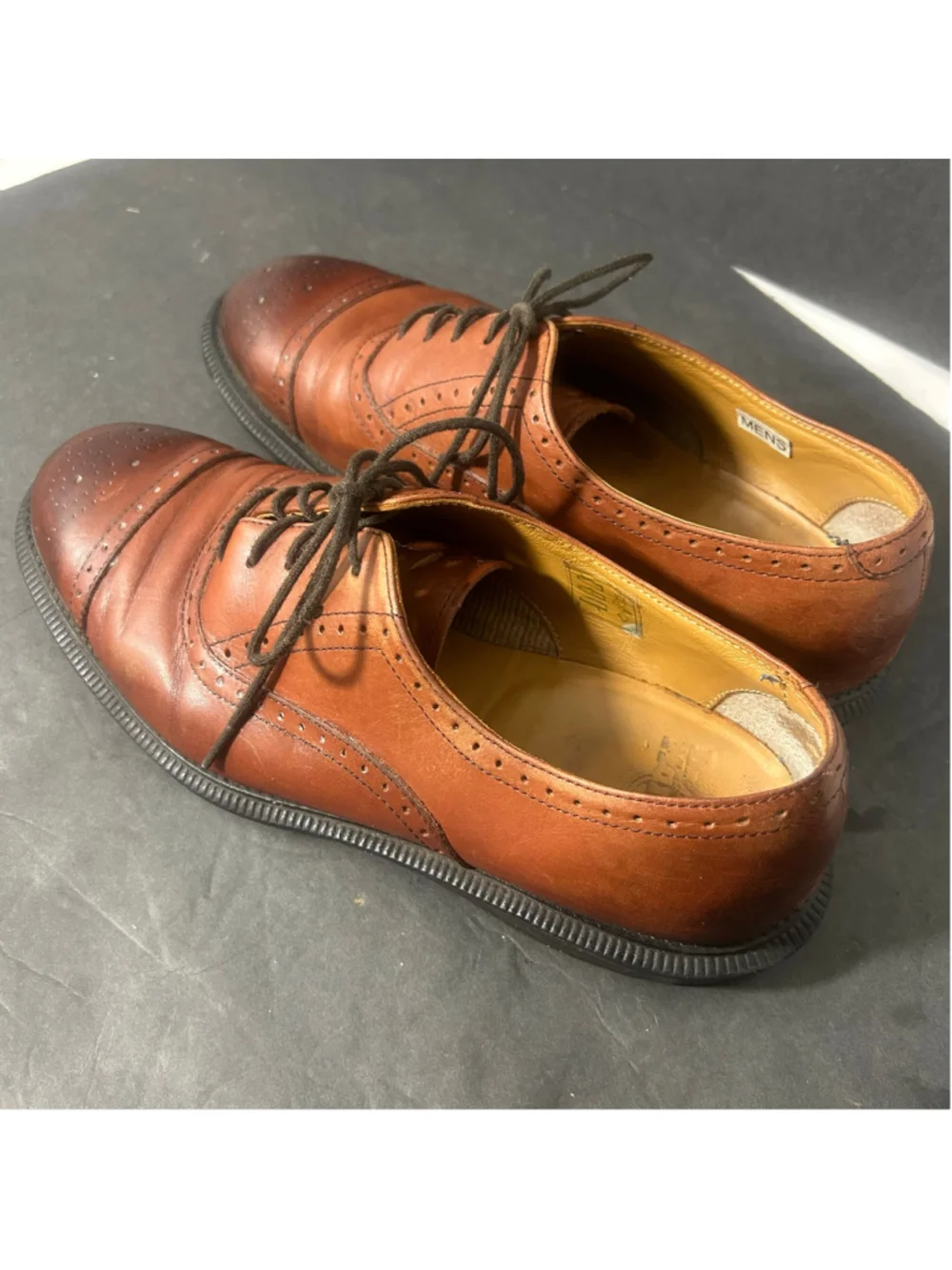 Men's Dr. Martens Morris Oxford Shoes Size 10 Brown Leather Brogue